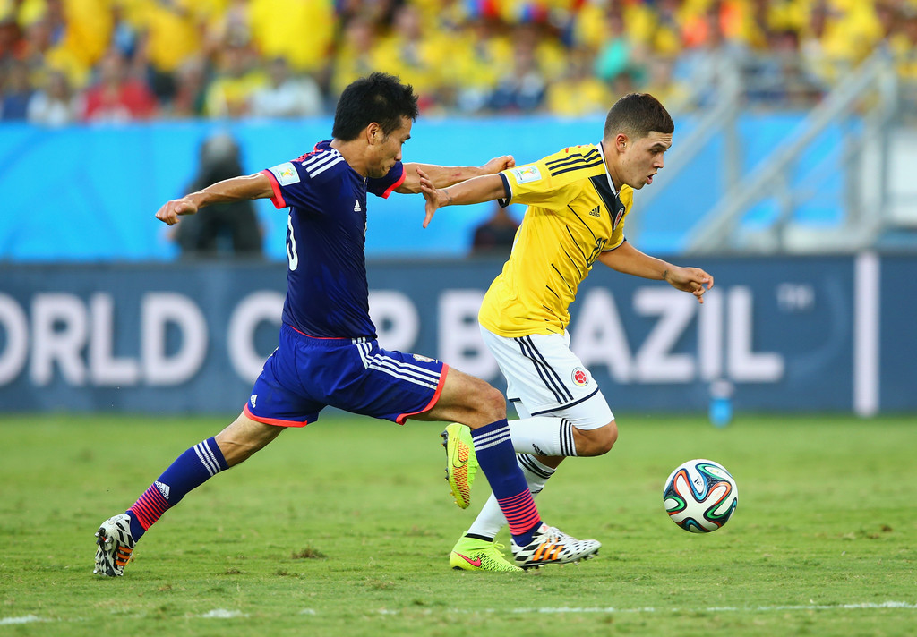 海港客战柔佛：维塔尔、亚历斯祖首发，陈威、张琳芃出战