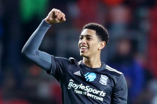 意甲最新积分战报：前2积分相同，米兰奇迹逆袭，热那亚绝杀