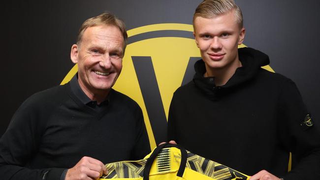 西班牙U21队11月大名单：莫斯克拉领衔，贡萨洛、吉乌在列