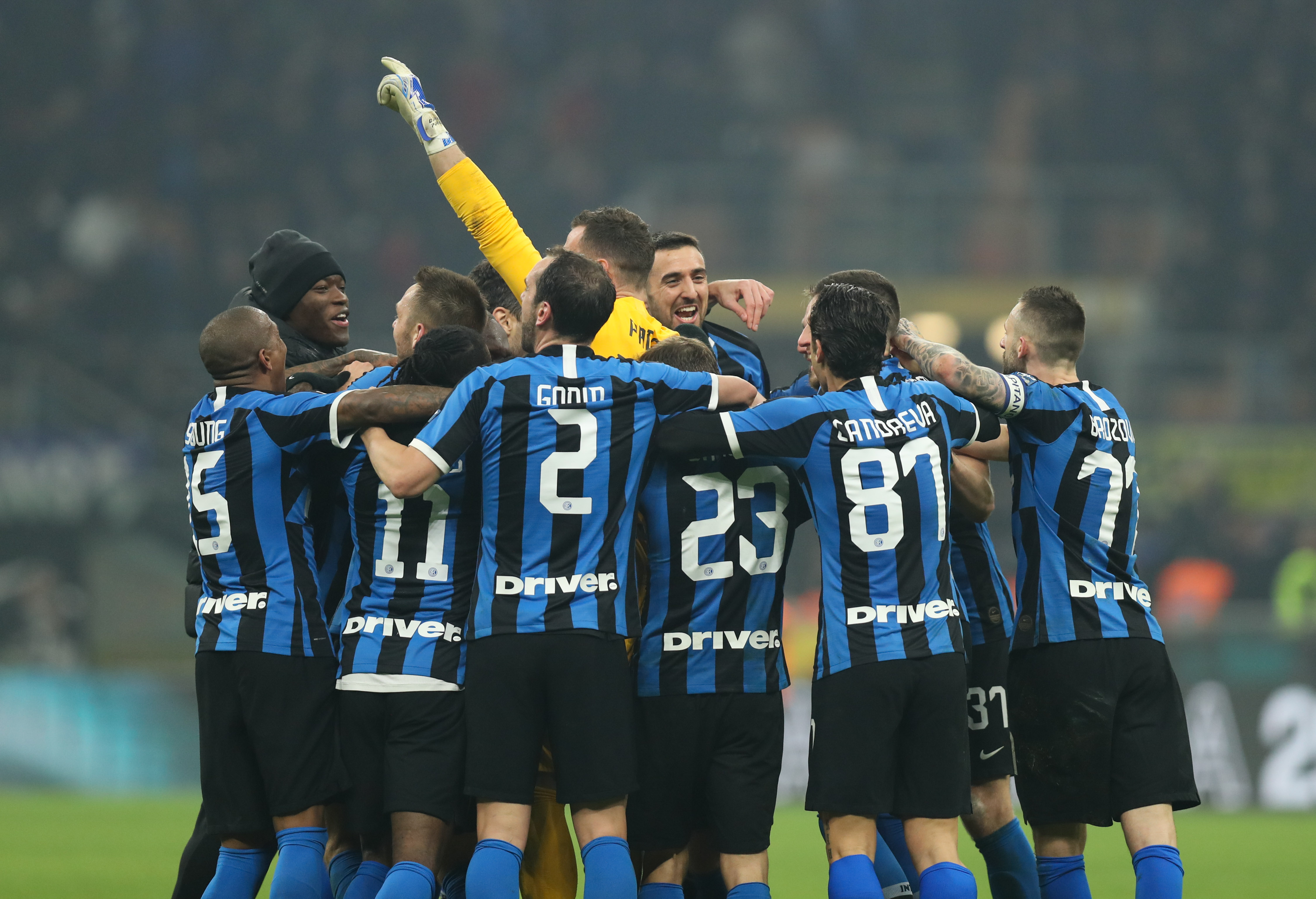 靶心聚力燃少年激情，上海市中小学生展现射击活力